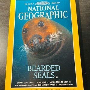 National Geographic Magazine March 1997 China Hong Kong National Forest Seals